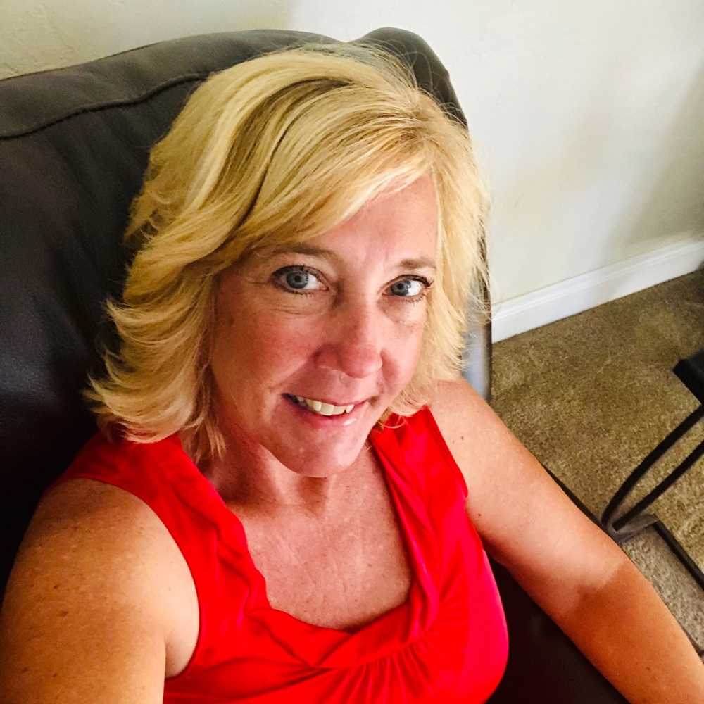 Meet your Posher, Cyndi